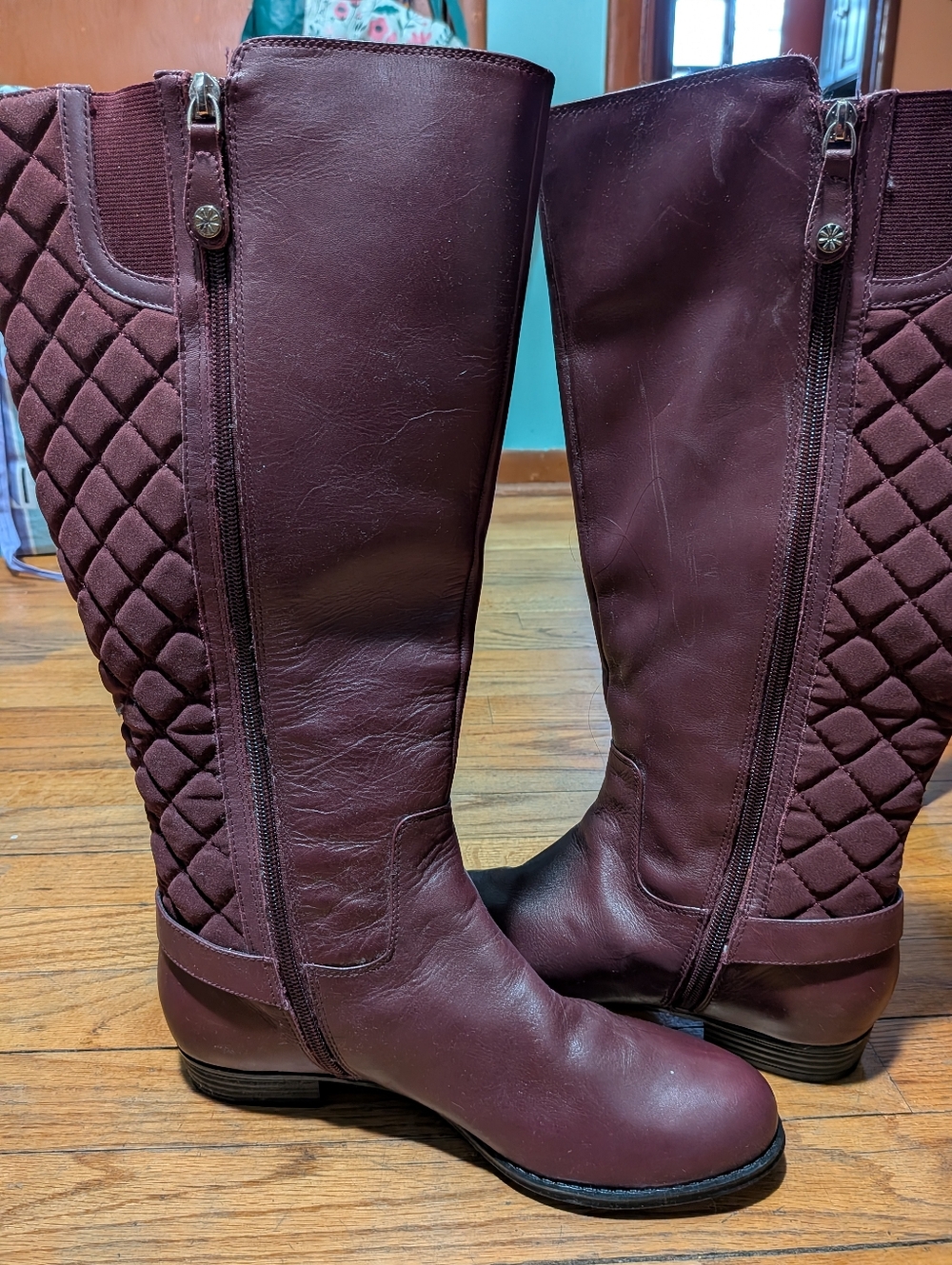Isaac Mizrahi Women's Quilted Tall Riding Boots Size 8